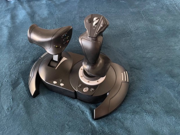 Thrustmaster T-Flight HOTAS ONE