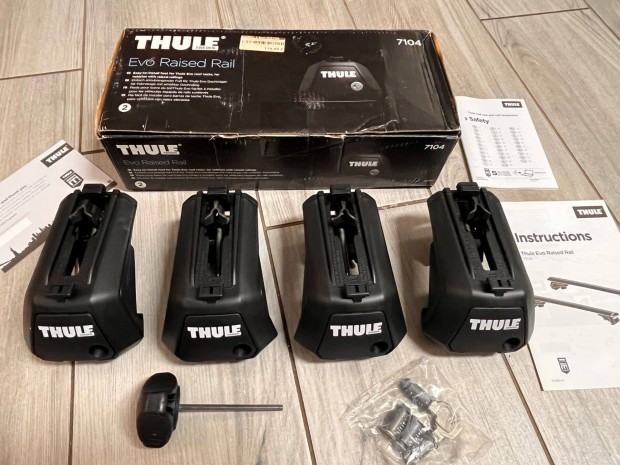 Thule 7104 Evo Tetkorltos Tetcsomagtart Talpszett talp kszlet