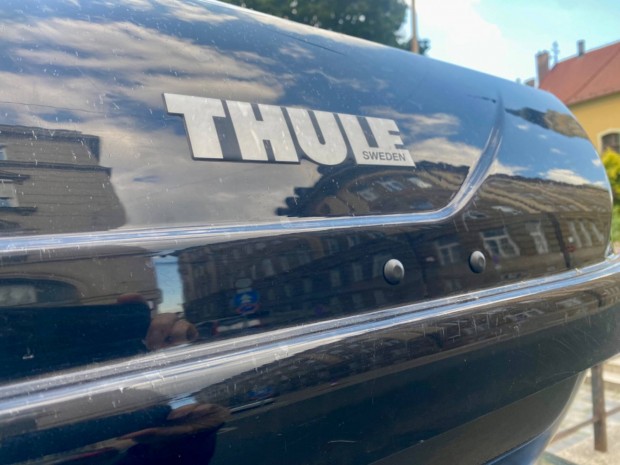 Thule 800 Motion tetőbox