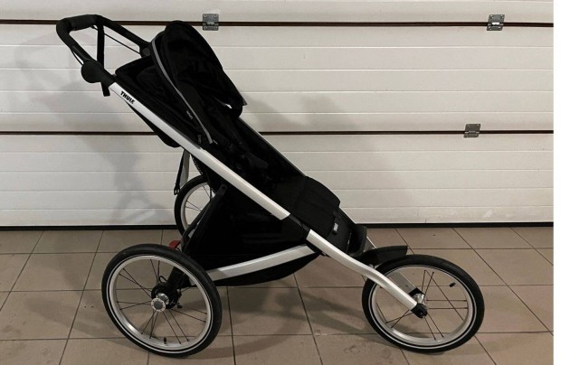 Thule Glide 2 Jet Black 2020 futó babakocsi