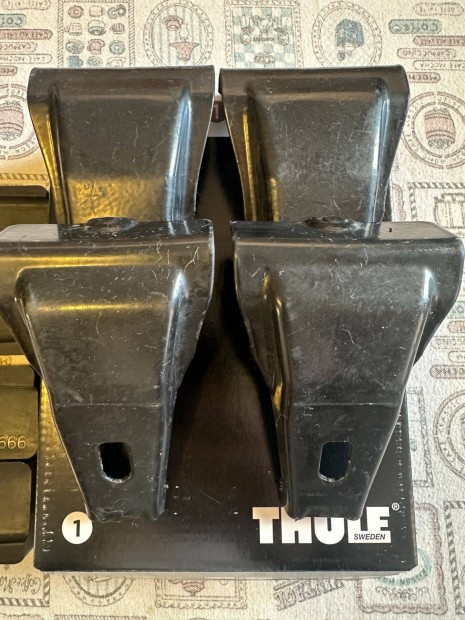 Thule KIT 5209 Toyota Corolla 2019-től