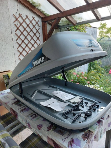 Thule Ocean 80 320l tetbox