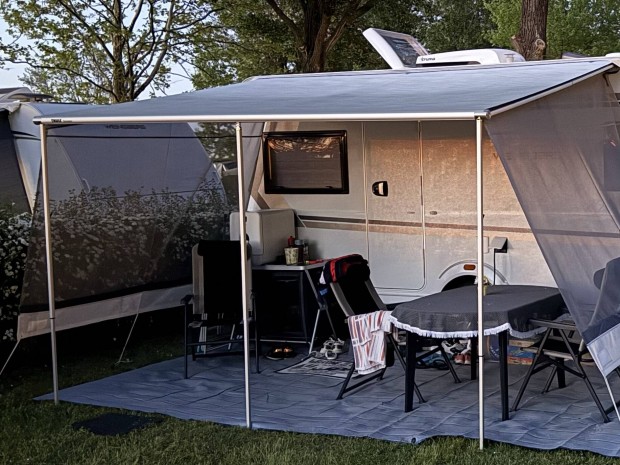 Thule/Omnistor 1200 előtető 375 cm Mystic grau