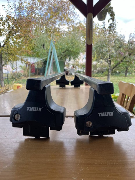 Thule Squarebar tetőcsomagtartó Skoda Octavia-hoz