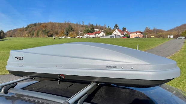 Thule Touring Sport 600 tetbox, sbox - szp llapotban, kt kulccsal