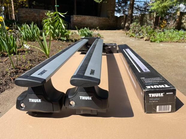 Thule Wingbar 118 cm tetőcsomagtartó szett VW Polo-hoz