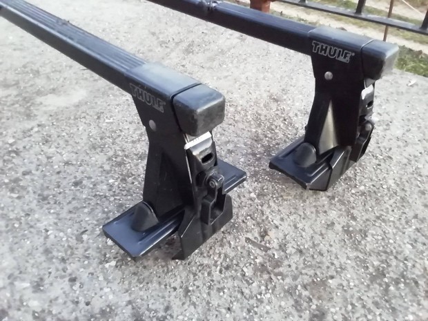 Thule és Cam univerzális tetőcsomagtartók