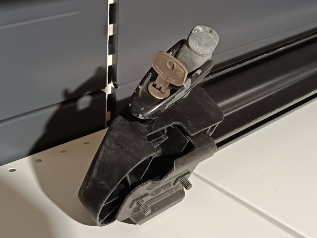 Thule ker�kp�r sz�ll�t� 