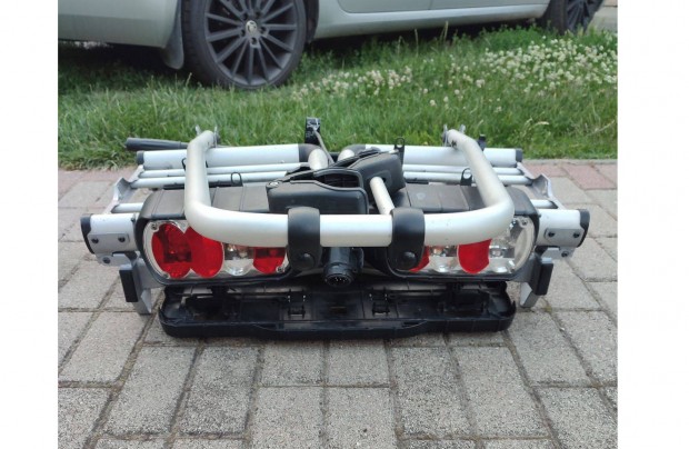 Thule kerékpárszállító, összecsukható, billenthető, 2+1