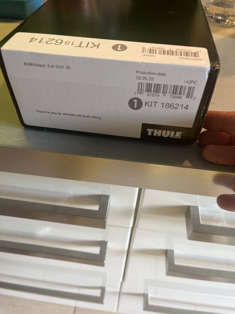Thule kit 186214 szerelőkészlet KGM Actyon specifikus