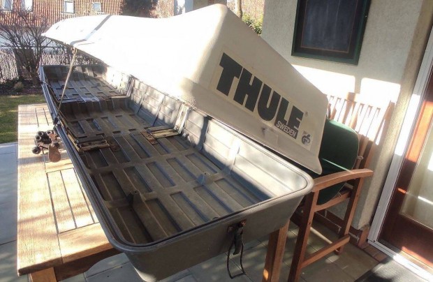 Thule tetbox csomagtart tet doboz horgsz nyarals Adria tenger