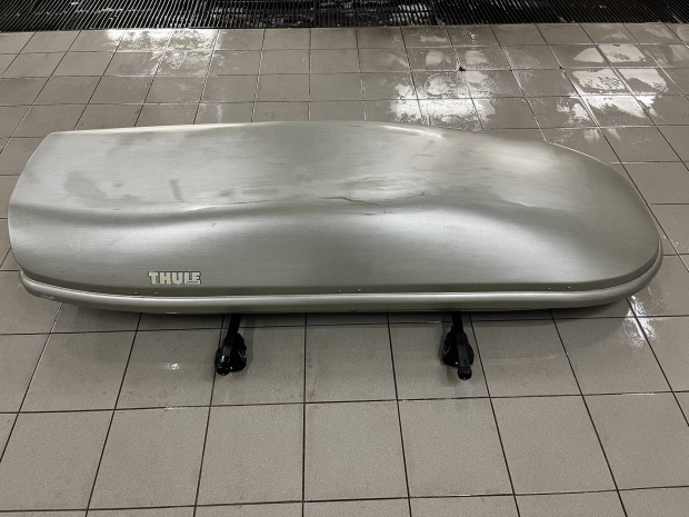 Thule tet�box elad�
