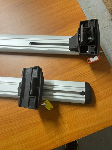 Thule tetcsomagtart elad