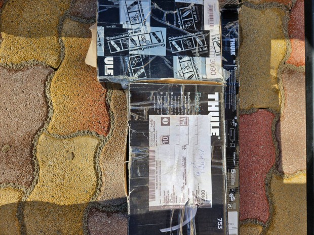 Thule tet�tart� szet elad� 761 r�d, 753 talp, 3090 KIT