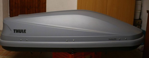 Thule touring 200-as tetbox szrke kitn lapotban elad