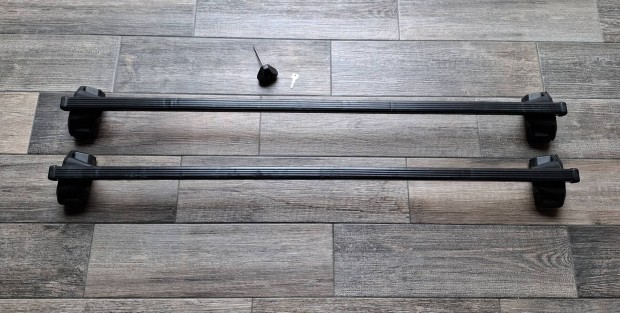 Thule univerz�lis,�ll�that� tet�csomagtart�(Lexus NX300H-ra j�)