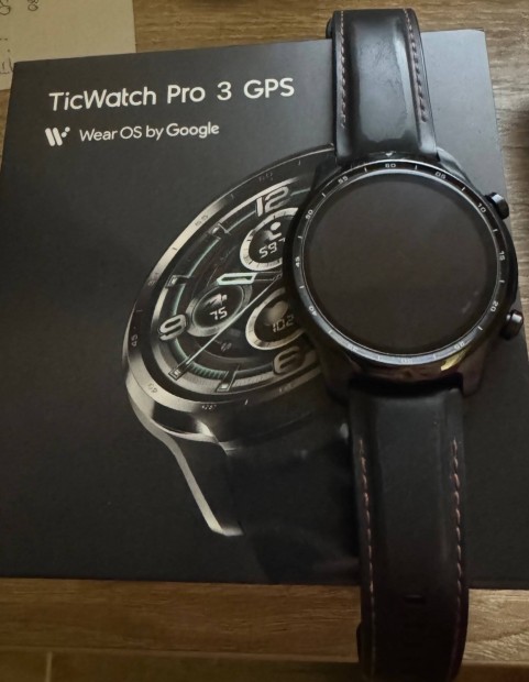 Ticwatch Pro 3 GPS okosra