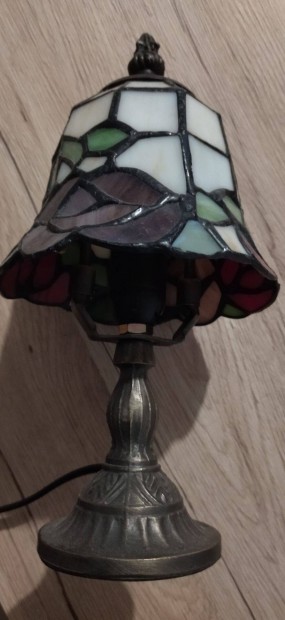 Tiffany veg asztali lmpa