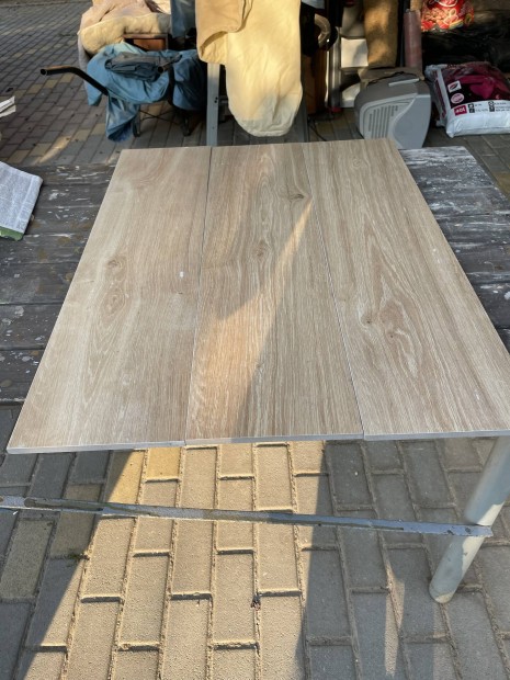 Tilezza 20x80-as jrlap 8500Ft/nm2