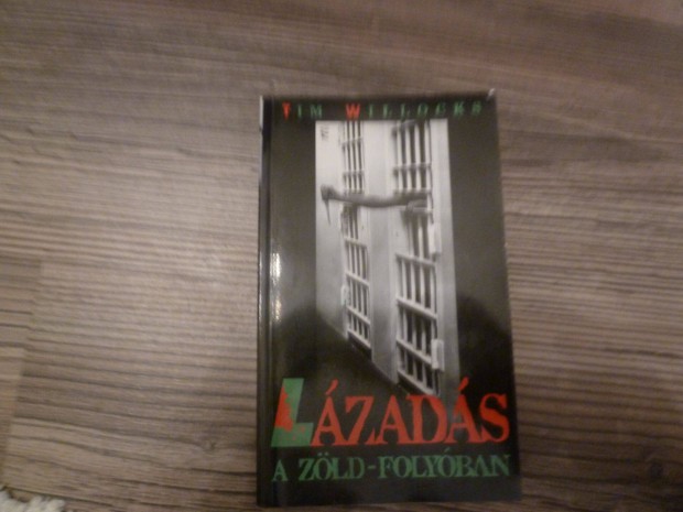 Tim Willocks: Lzads a zld-folyban