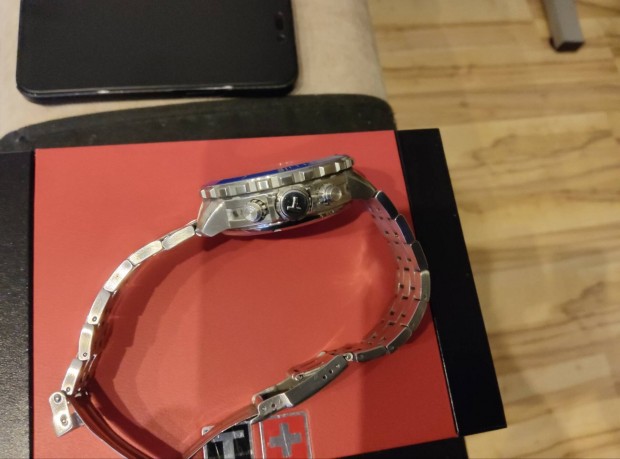 Tissot Seastar 1000 Automatic óra eladó