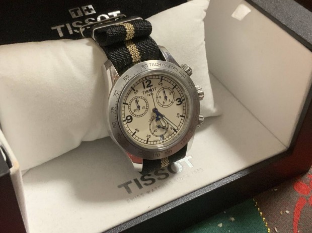 Tissot T Classic V 8 Chronograph Quartz Ora jszer 