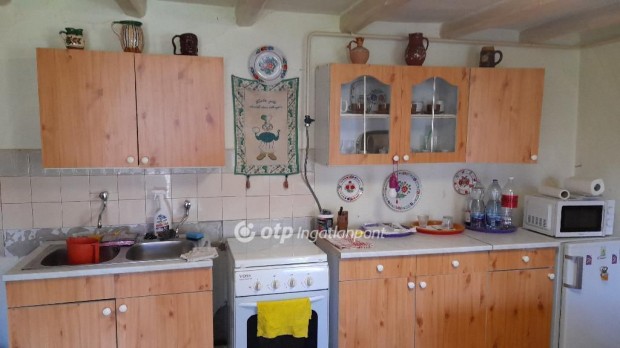 Tiszacsegei elad� 100 nm-es h�z