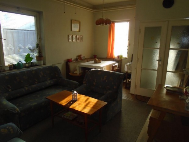 Tiszak�cske, J�kai utca, 116 m2-es, csal�di h�z, 3+3 szob�s