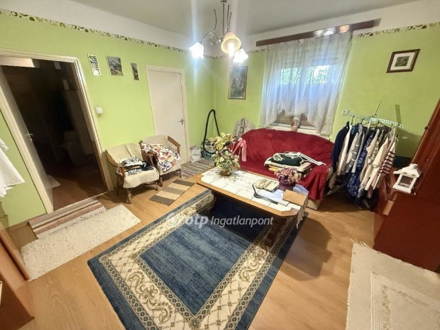 Tiszak�cskei 115 nm-es h�z elad�