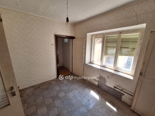 Tiszaszentimrei 79 nm-es h�z elad�