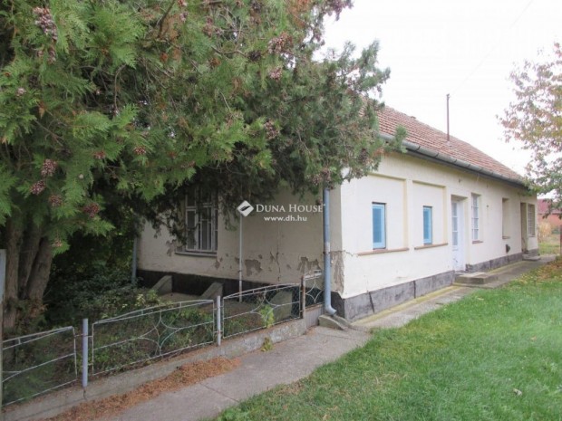 Tiszateleki 72 nm-es h�z elad�