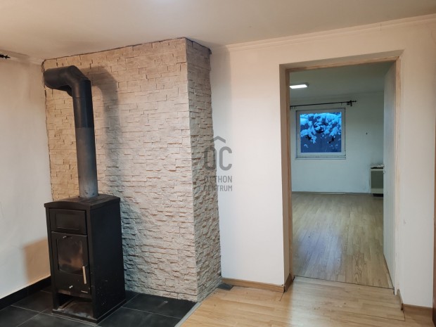 Tiszateny� var�zsa: 2 szob�s h�z, ahol az otthon �s a nyugalom tal�lko