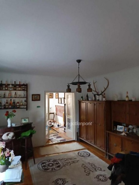 Tiszavasv�rii 80 nm-es h�z elad�