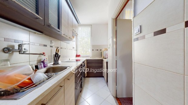 Tiszavasv�rii elad� 68 nm-es lak�s