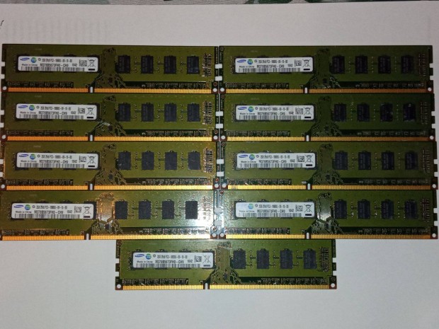 Több darab DDR3 memória egyben eladó
