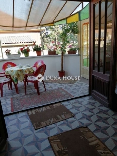 T�bb gener�ci�ra vagy befektet�sre is ide�lis h�z Cegl�den