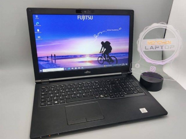 Tbb gpnk van a soknl: Fujitsu Lifebook E5510