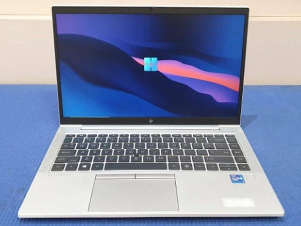 Tbb mint ngyezerbl: HP Elitebook 840 G8 a Dr-PC-tl