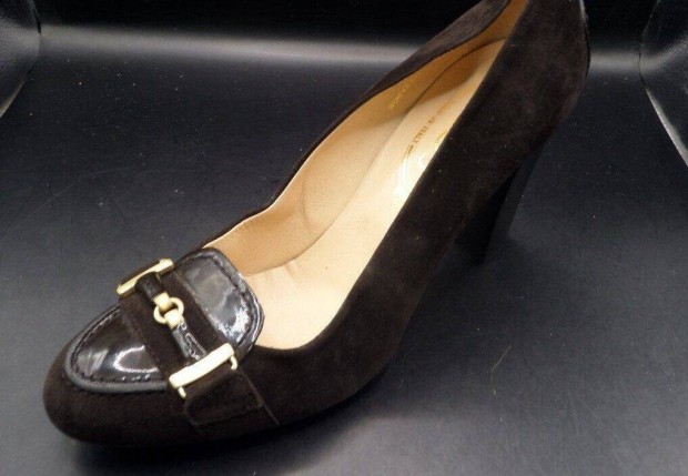 Tod's (eredeti ) női 37,5 24 cm luxus magassarkú bőrcipő + Ajándék