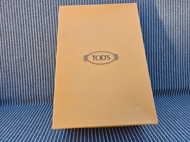 Tod's res doboz