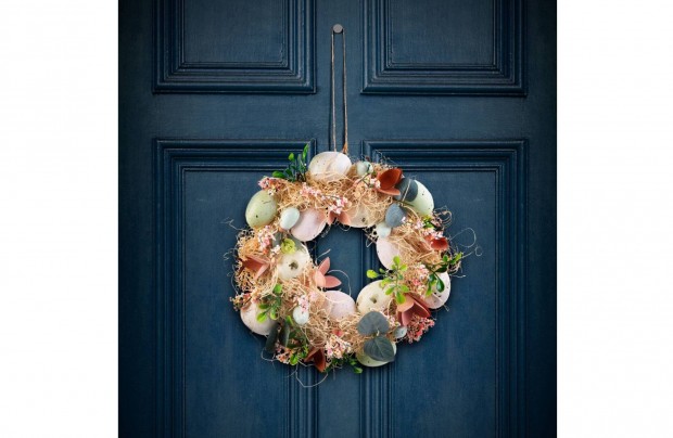 Tojásos Húsvéti ajtódísz dekoráció - kopogtató koszorú szalma alap