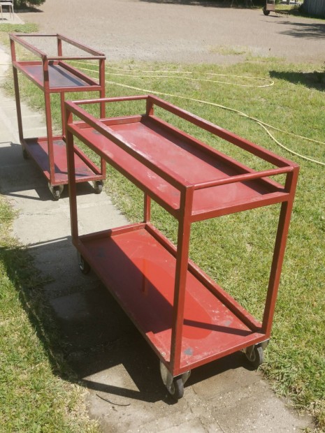 Tojsszed kocsi. 