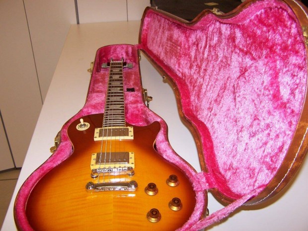 Tokai Love Rock szólógitár, Gibson pink Tokai Formatokkal