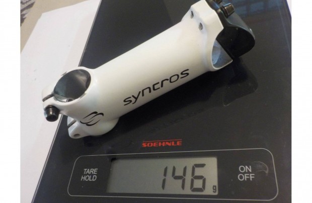 Tkletes llapotban Syncros kormnyszr 1,1/8, +/- 6 fok, 110 mm