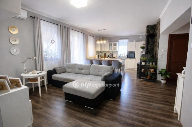 T�k�li 85 nm-es h�z elad�