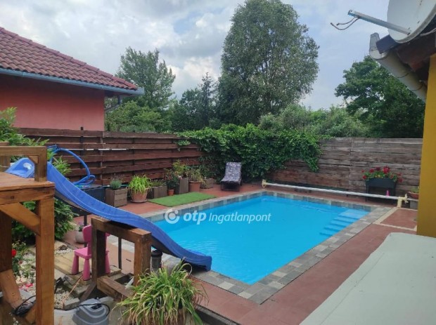 T�k�li elad� 106 nm-es h�z