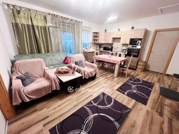 T�k�li elad� 70 nm-es h�z