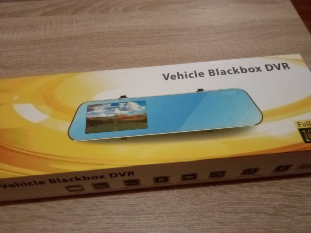Tolatókamerás autós visszapillantó tükör eladó!