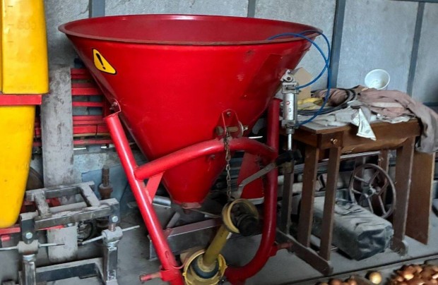 Tlcsres Mtrgyaszr 400L-es