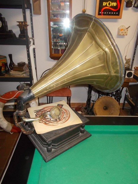 Tlcsres gramofon